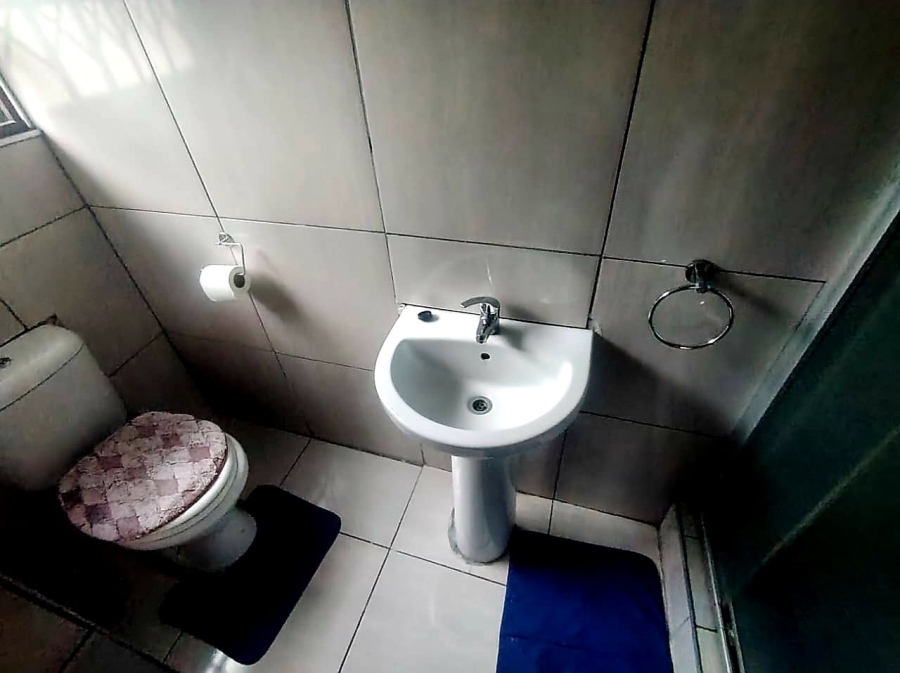 3 Bedroom Property for Sale in Mdantsane Nu 17 Eastern Cape